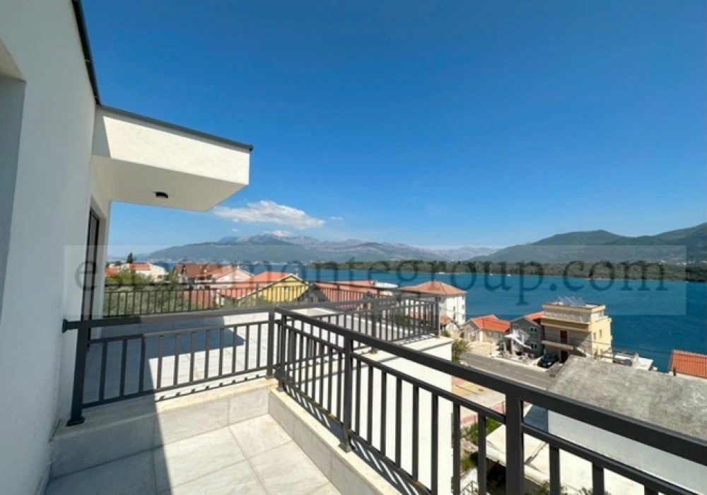 Stan na prodaju 2 собе, 97 m². Tivat. 