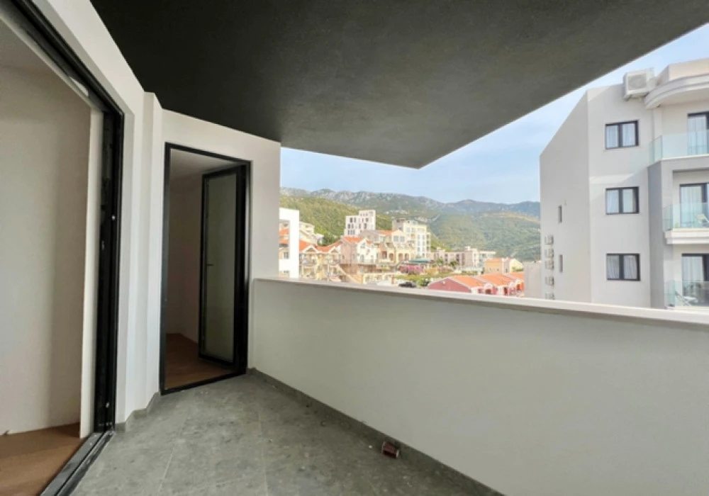 Apartments for sale 53 m². Becici. 