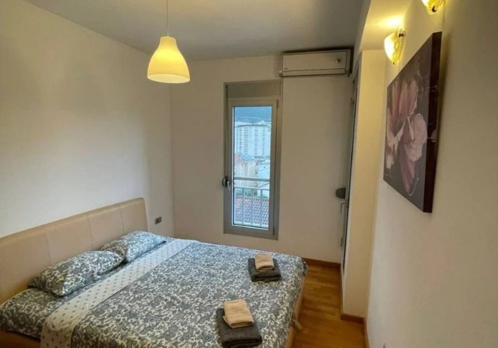 Stan na prodaju 3 собе, 91 m². Budva. 