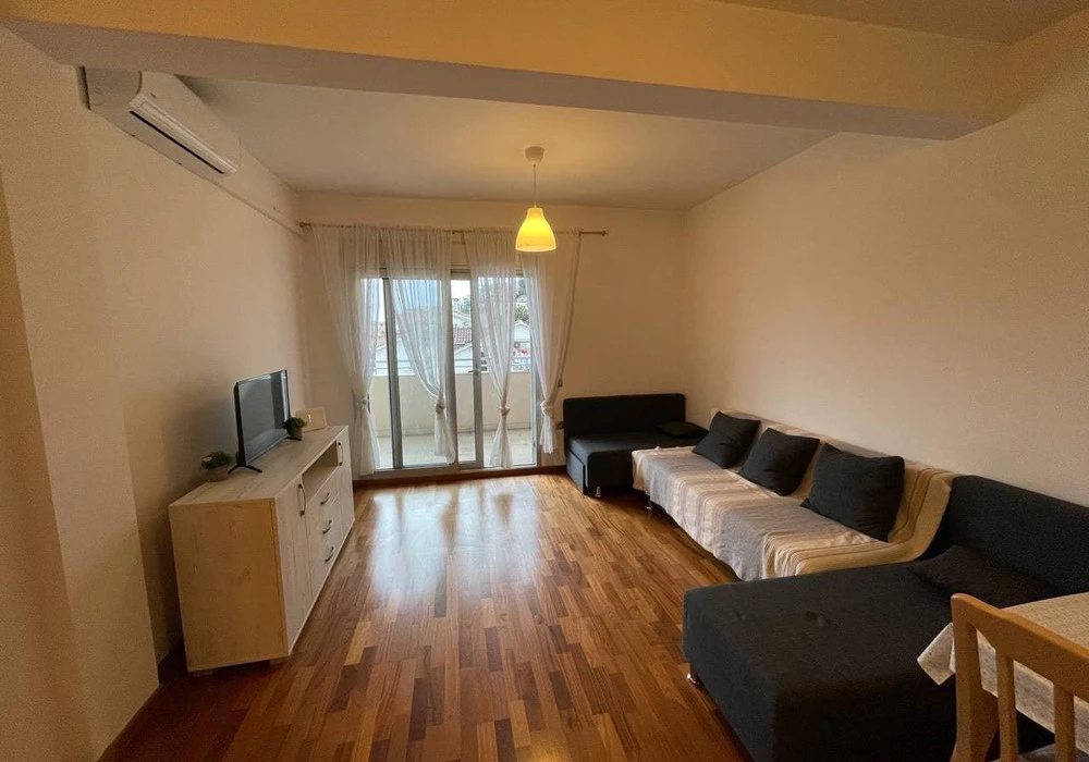 Stan na prodaju 3 собе, 91 m². Budva. 