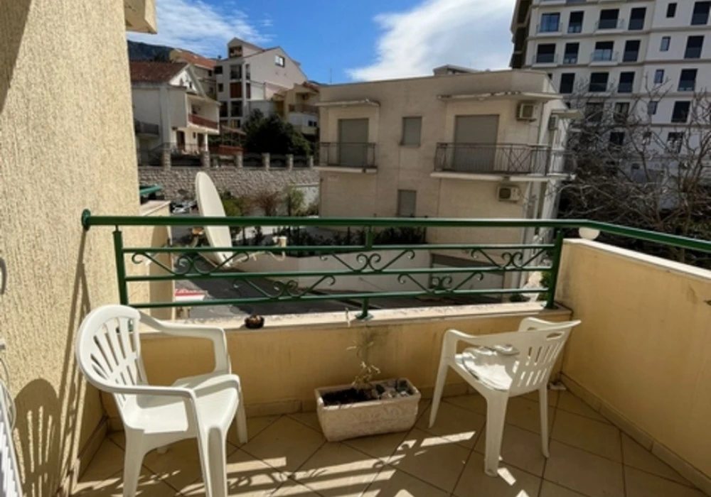 Apartments for sale 2 rooms, 59 m². Becici. 