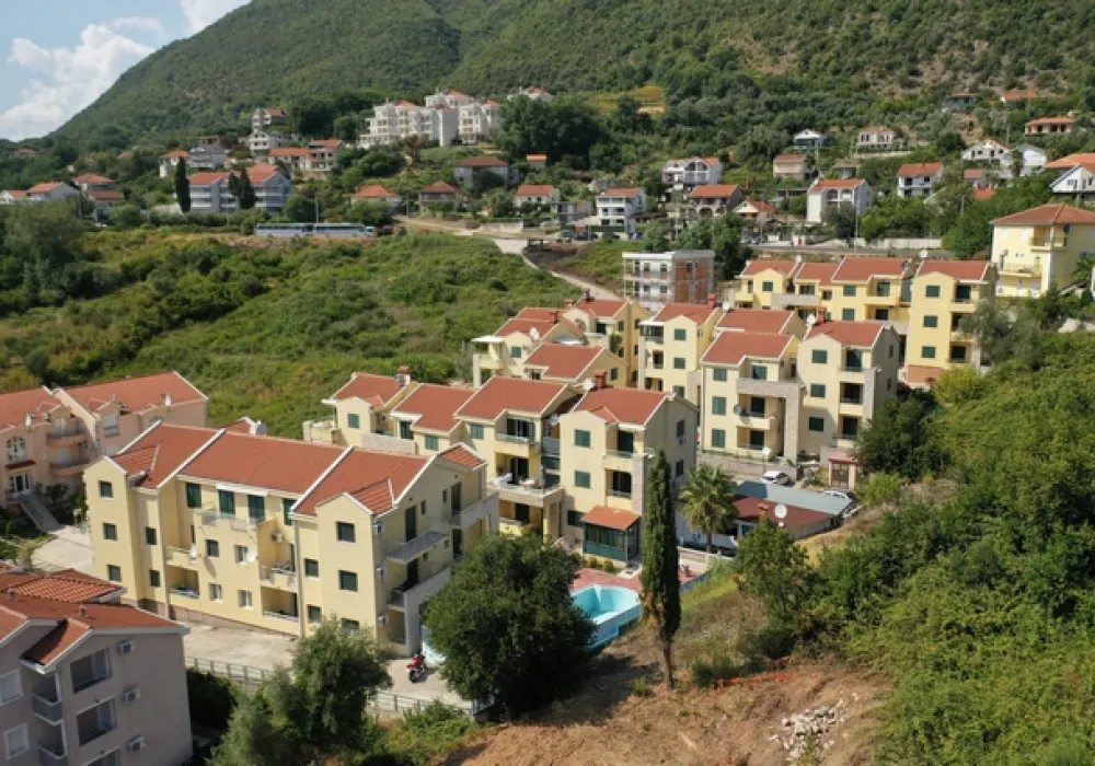 Apartments for sale 69 m². Dzenovici. 