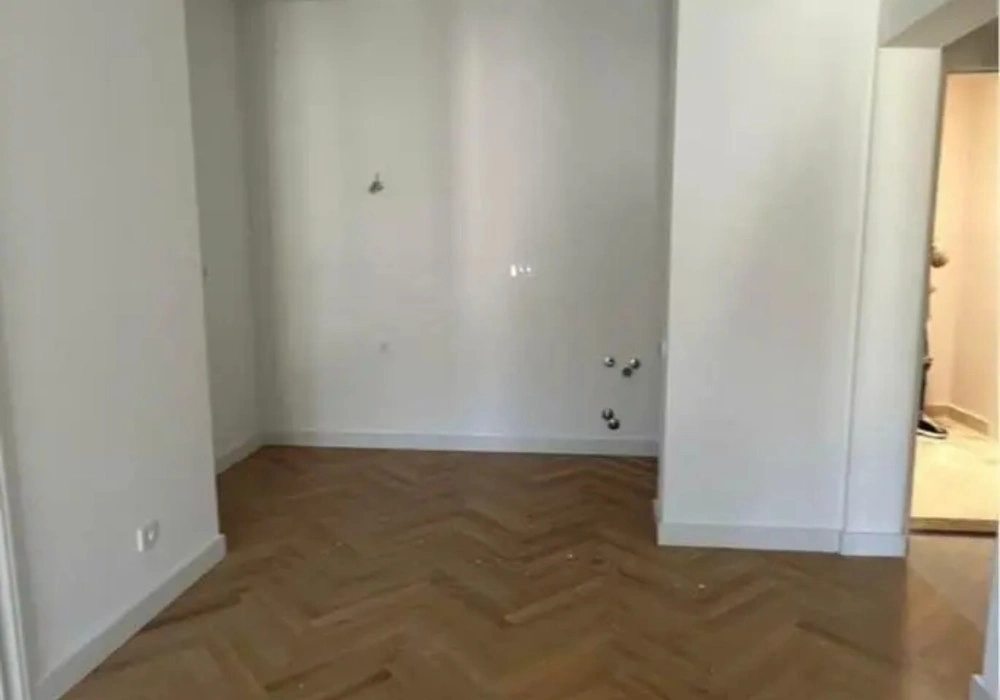 Stan na prodaju 3 собе, 160 m². Becici. 