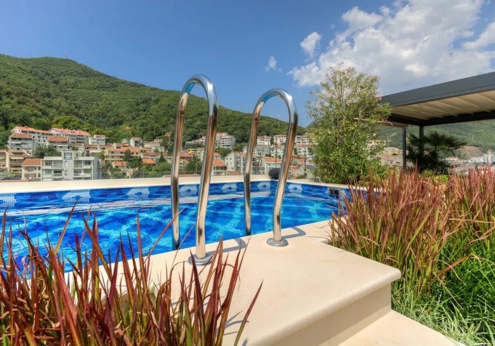 Apartments for sale. Budva. 