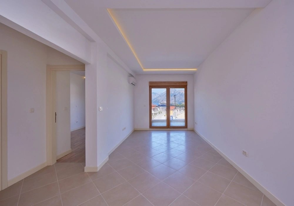 Apartments for sale 60 m². Dobrota. 