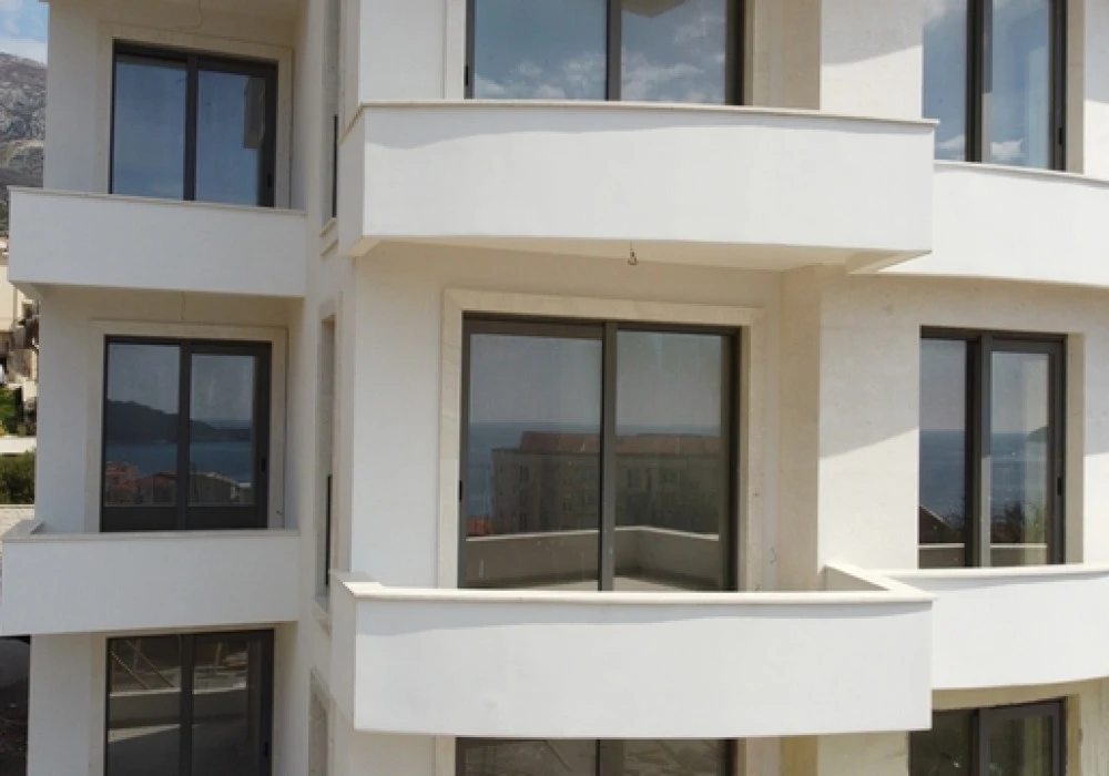 Apartments for sale 64 m². Becici. 