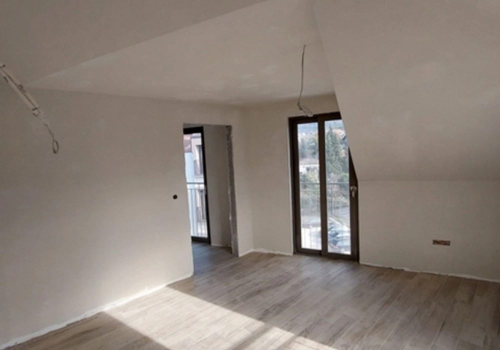 Stan na prodaju 2 собе, 82 m². Tivat. 