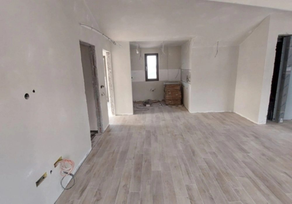 Stan na prodaju 2 собе, 82 m². Tivat. 