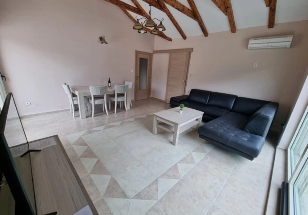 Apartments for sale 3 rooms, 106 m². Becici. 