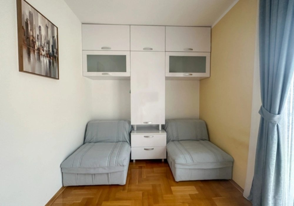 Stan na prodaju 2 собе, 88 m². Becici. 