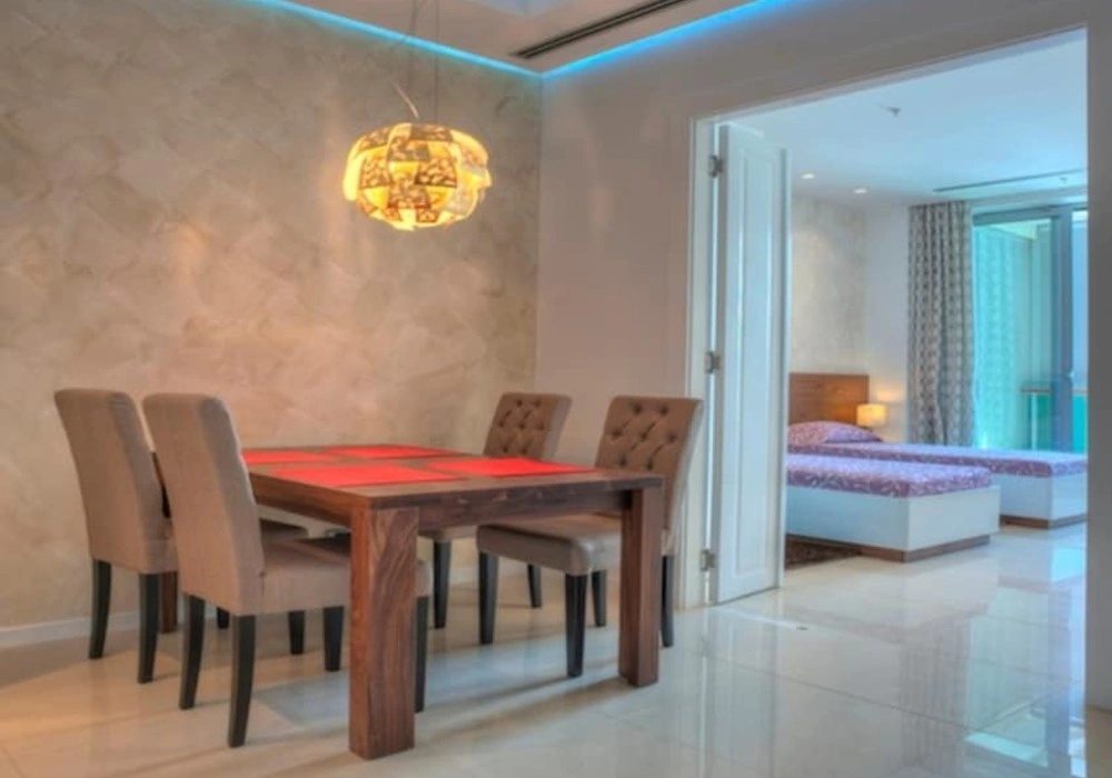 Apartments for sale 2 rooms, 95 m². Budva. 