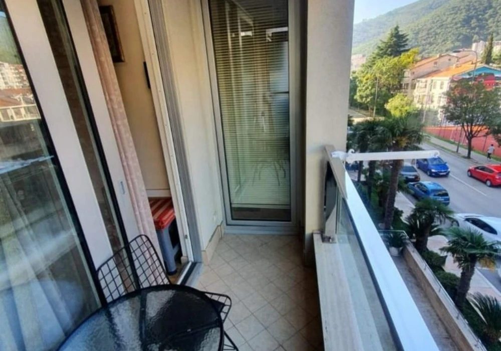 Apartments for sale. Budva. 