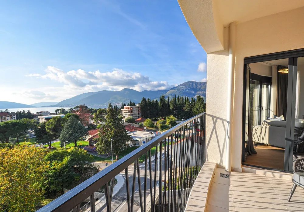 Stan na prodaju 2 собе, 73 m². Tivat. 