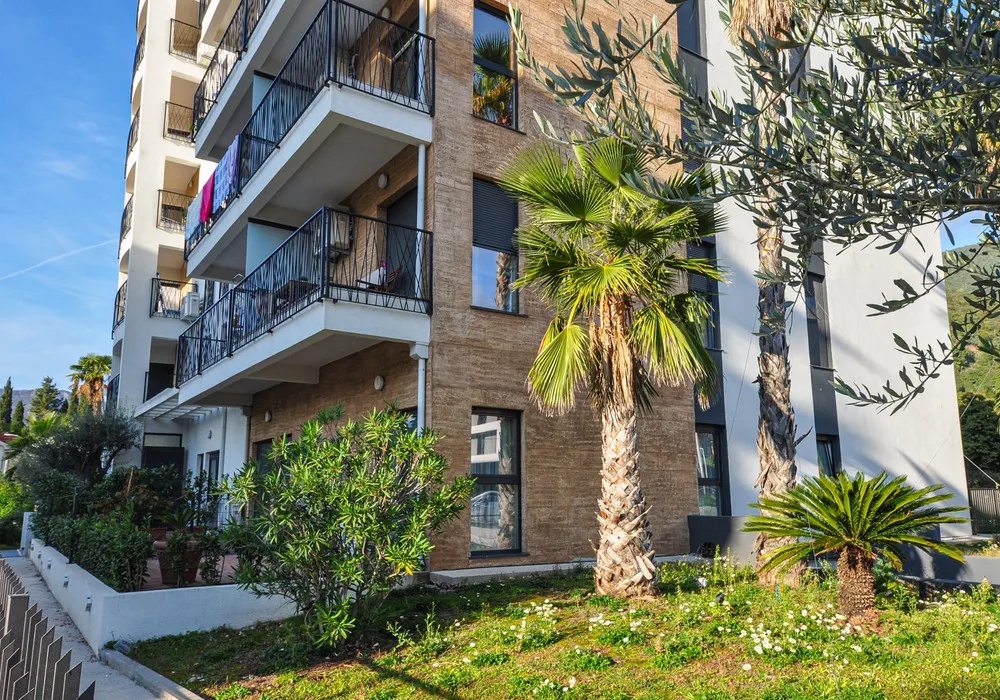 Stan na prodaju 2 собе, 73 m². Tivat. 