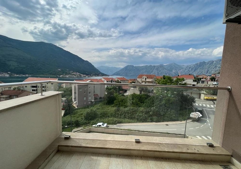 Apartments for sale 32 m². Budva. 