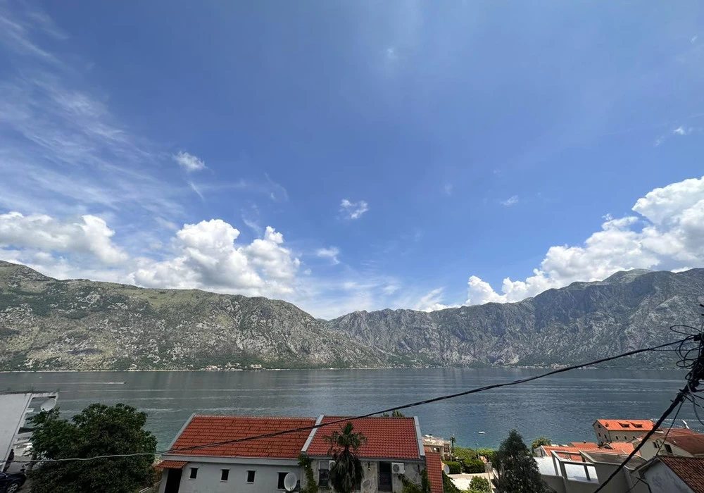 Stan na prodaju 80 m². Kotor. 