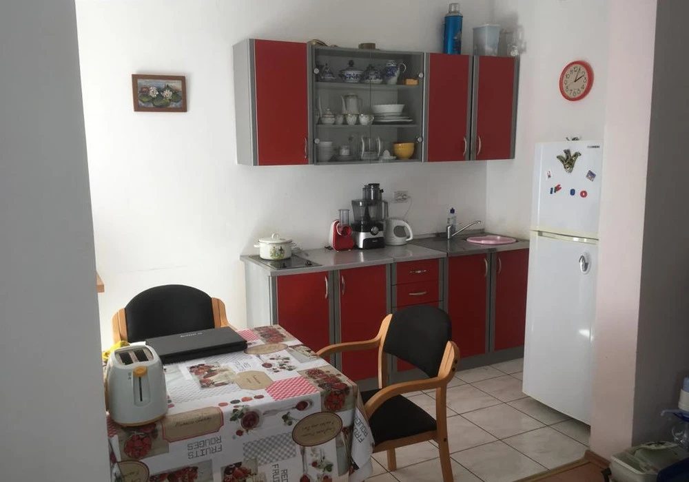 Apartments for sale 80 m². Kotor. 