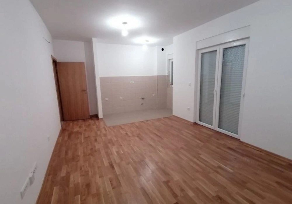 Stan na prodaju 2 собе, 57 m². Podgorica. 