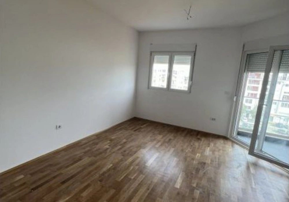 Stan na prodaju 2 собе, 58 m². Podgorica. 