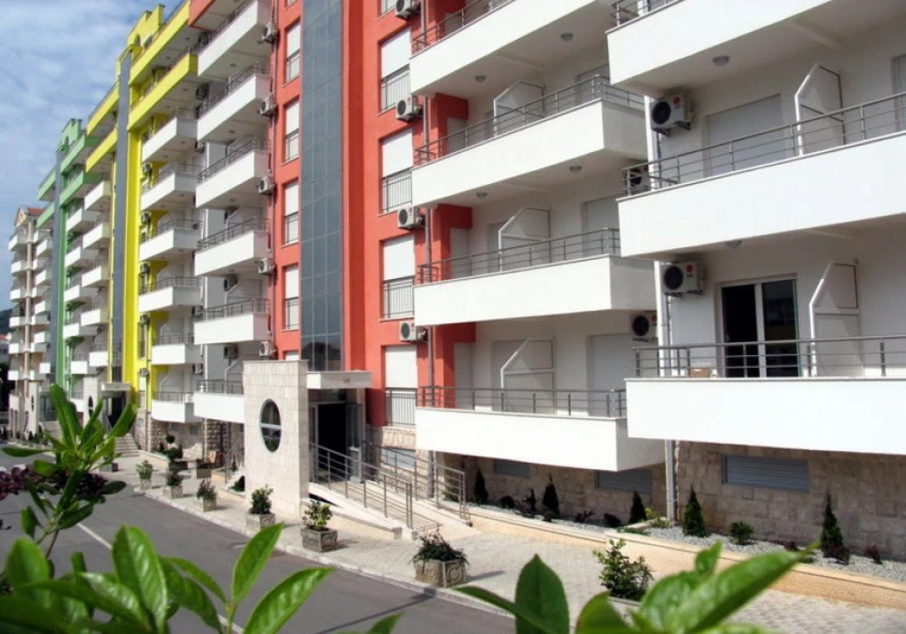 Apartments for sale 54 m². Budva. 