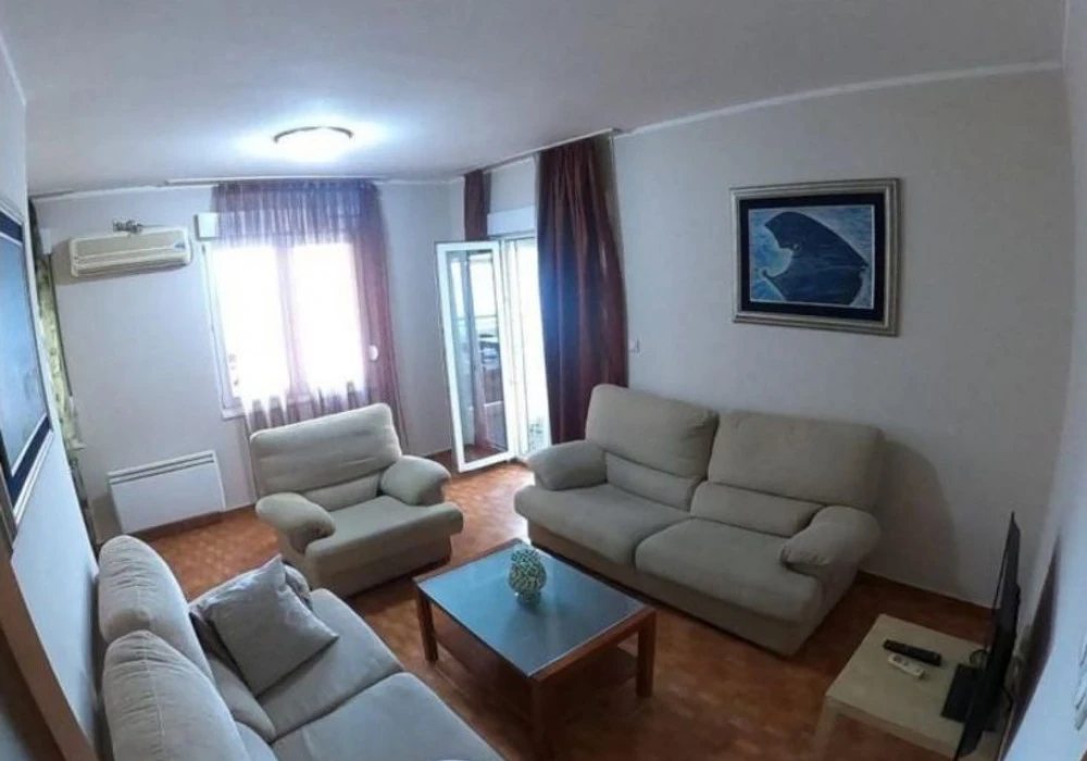 Stan na prodaju 2 собе, 83 m². Podgorica. 