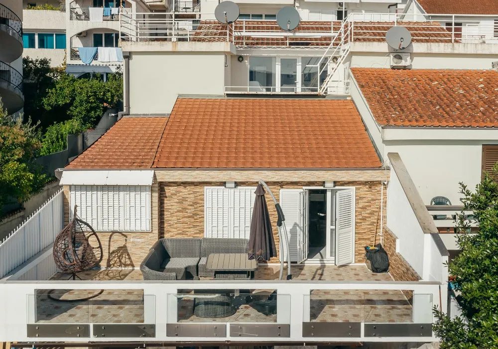 Kuća na prodaju 2 собе, 180 m². Herceg Novi. 