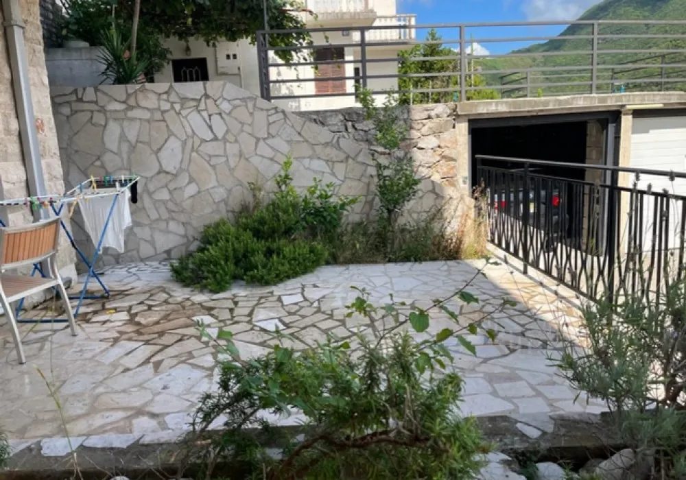 Apartments for sale 40 m². Budva. 