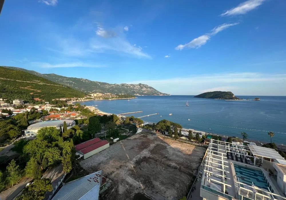 Apartments for sale 2 rooms, 105 m². Budva. 