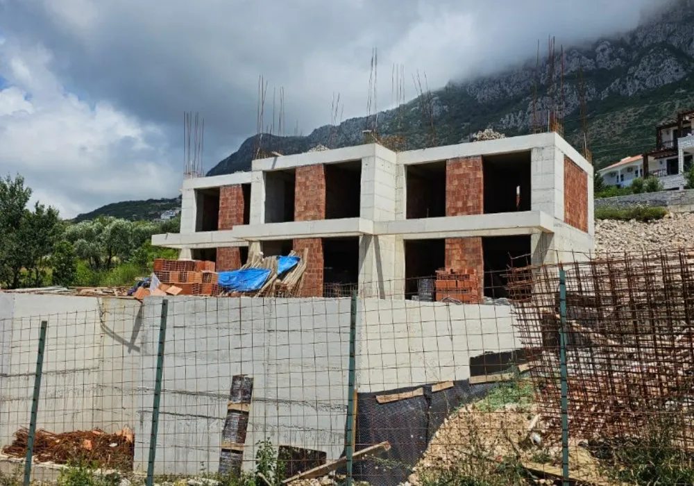 Kuća na prodaju 3 собе, 230 m². Budva. 