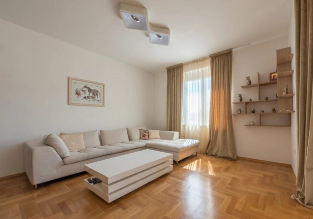 Apartments for sale 2 rooms, 100 m². Herceg Novi. 