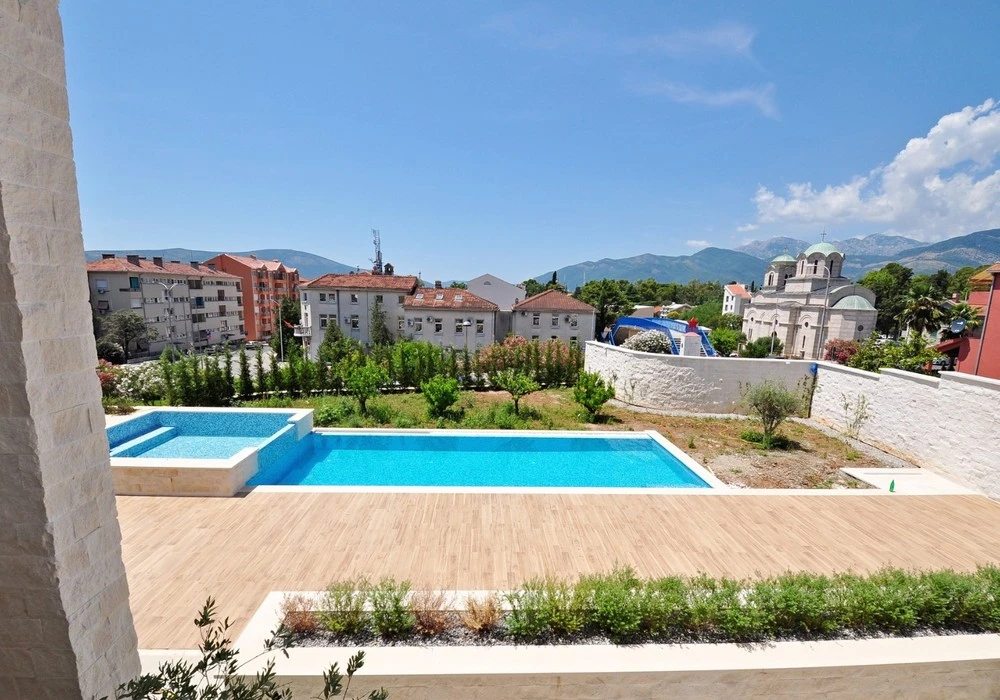 Apartments for sale. Tivat. 