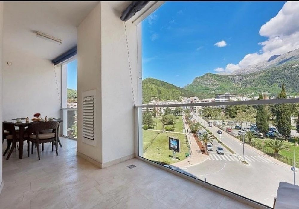 Apartments for sale 63 m². Budva. 