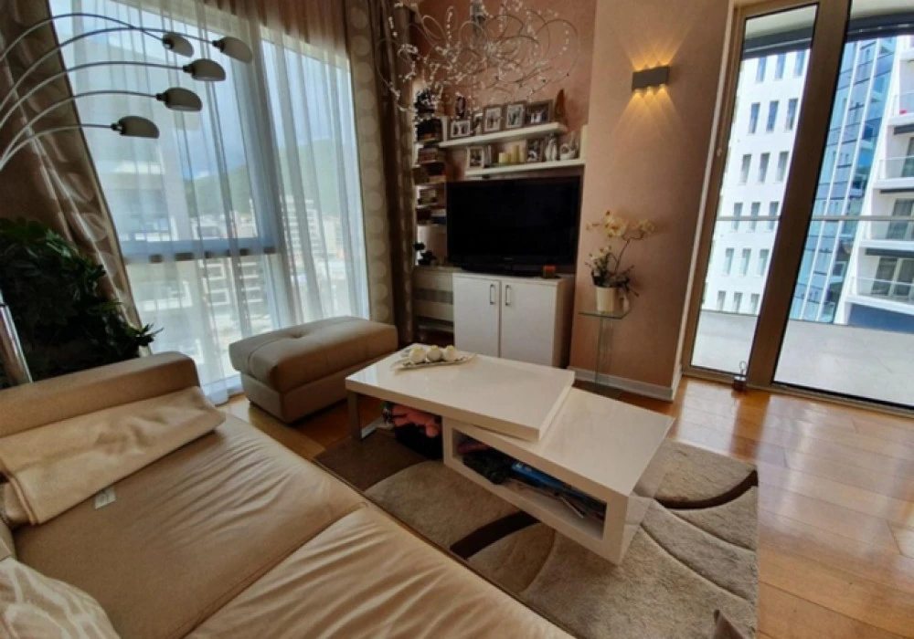 Apartments for sale 2 rooms, 86 m². Budva. 