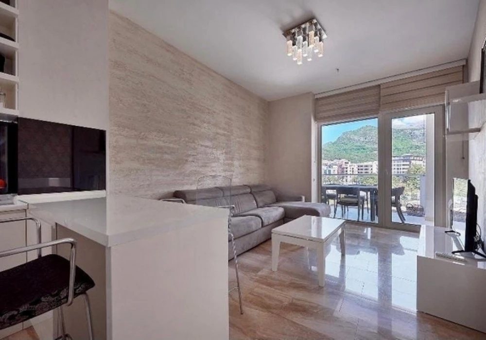 Stan na prodaju 2 собе, 127 m². Budva. 