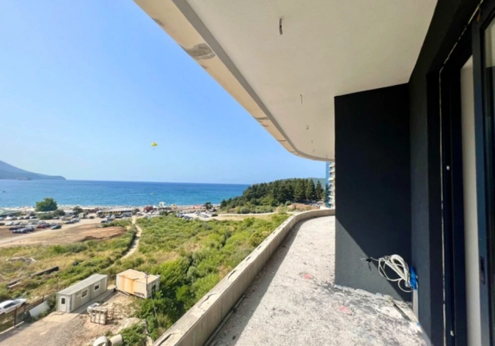 Apartments for sale 52 m². Becici. 