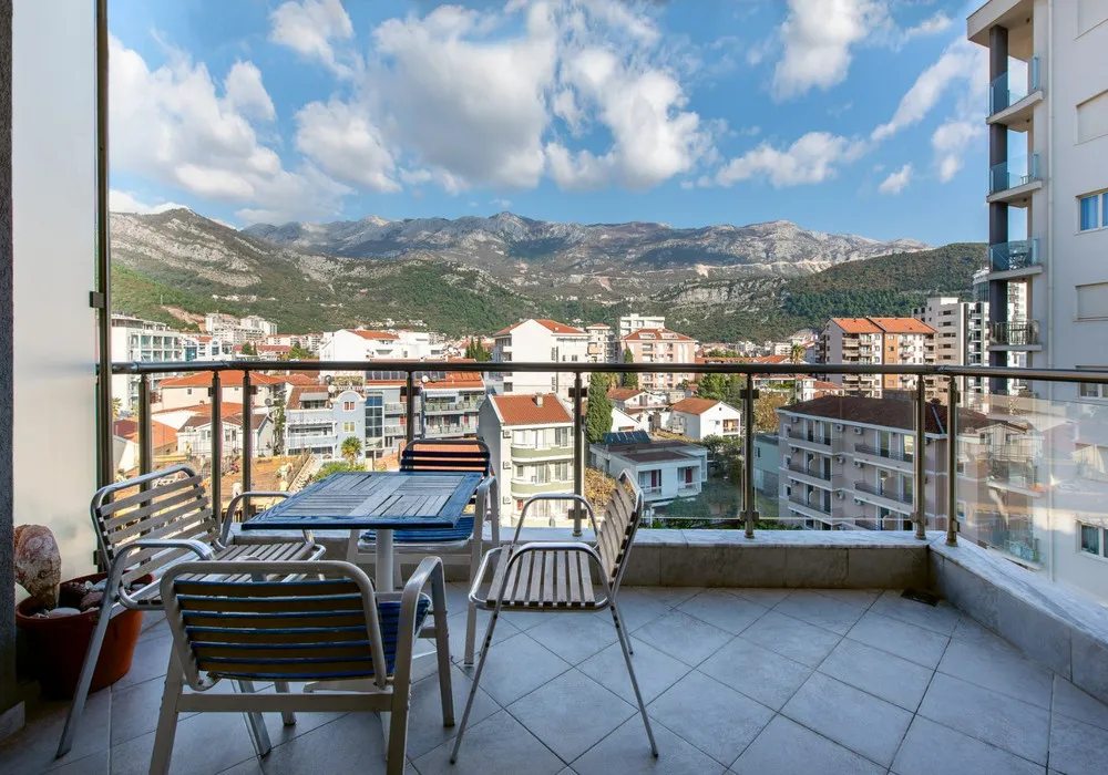 Apartments for sale 57 m². Budva. 