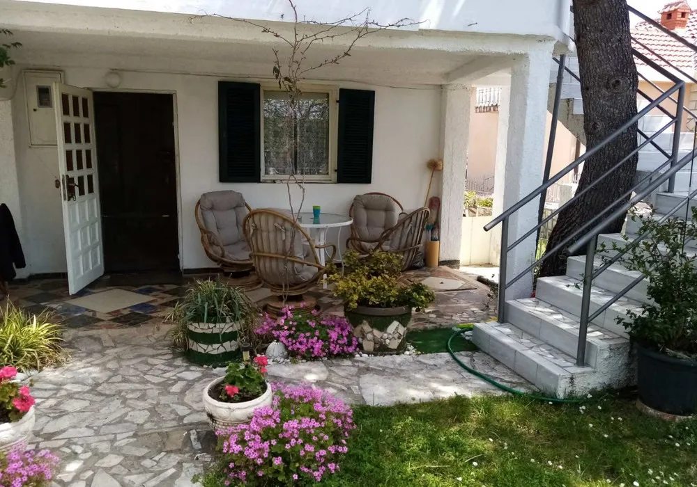 House for sale 3 rooms, 100 m². Krimovica. 