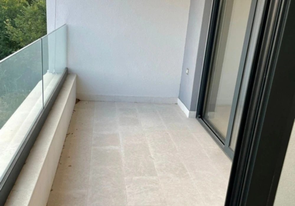 Stan na prodaju 2 собе, 94 m². Tivat. 