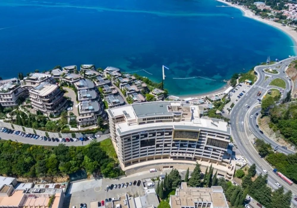 Stan na prodaju 2 собе, 141 m². Budva. 