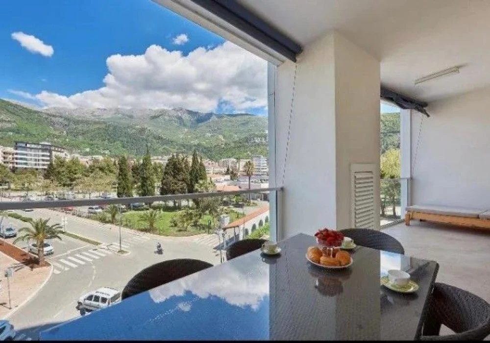 Apartments for sale 63 m². Budva. 