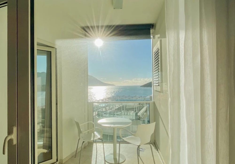 Apartments for sale 2 rooms, 77 m². Budva. 