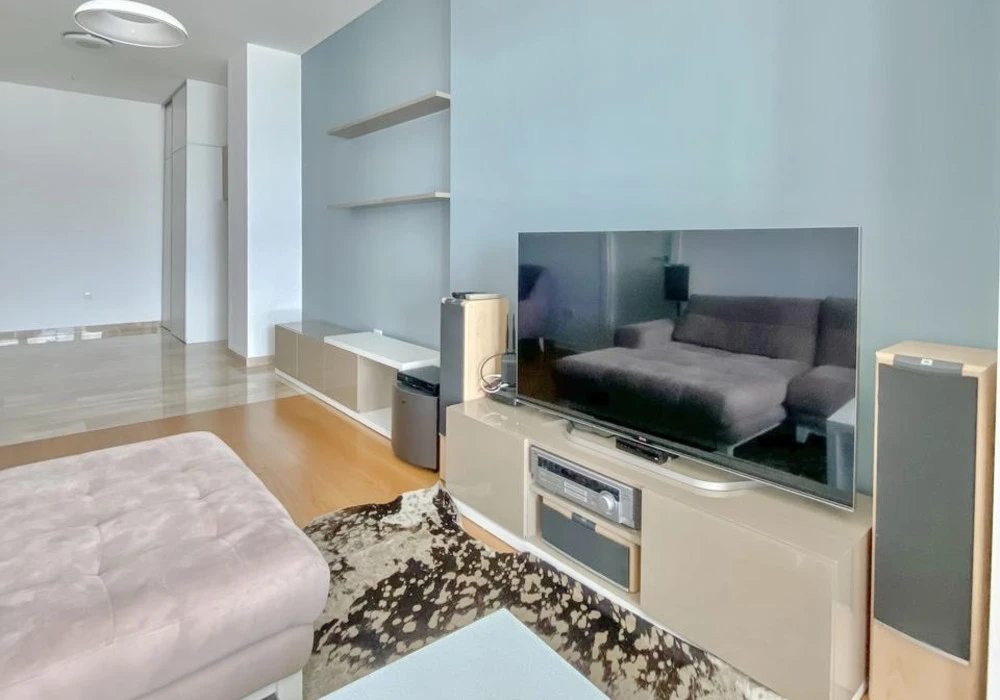 Apartments for sale 2 rooms, 77 m². Budva. 