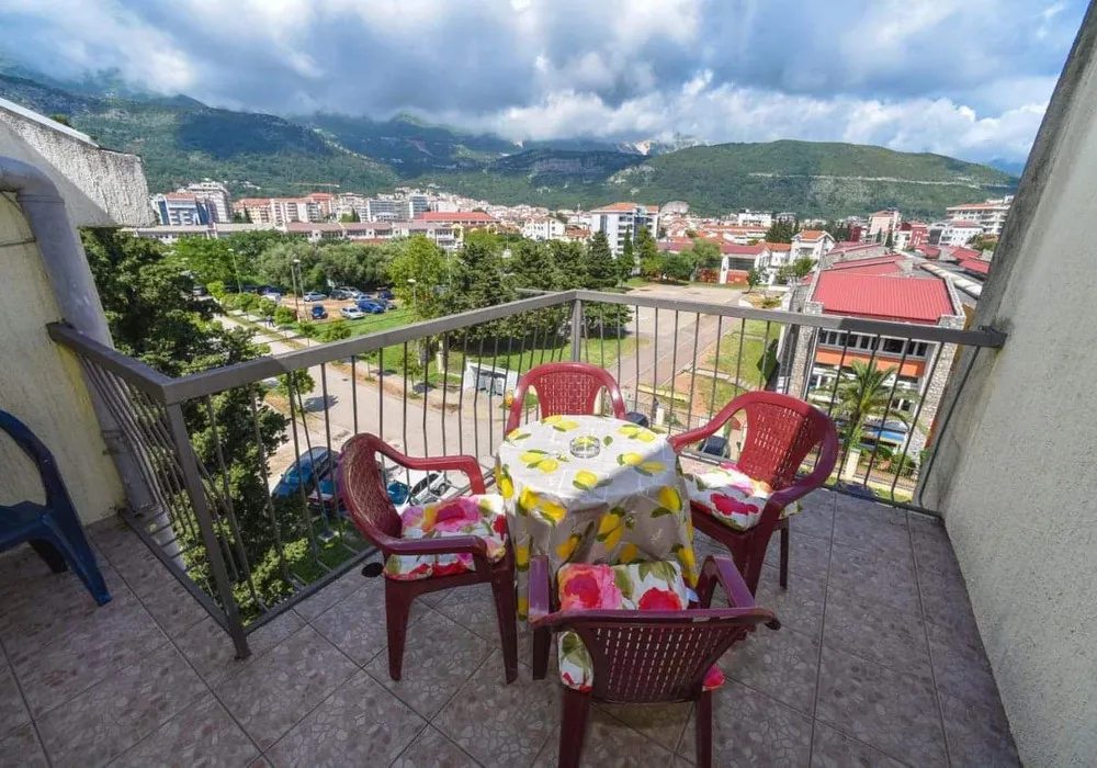 Apartments for sale 2 rooms, 60 m². Budva. 