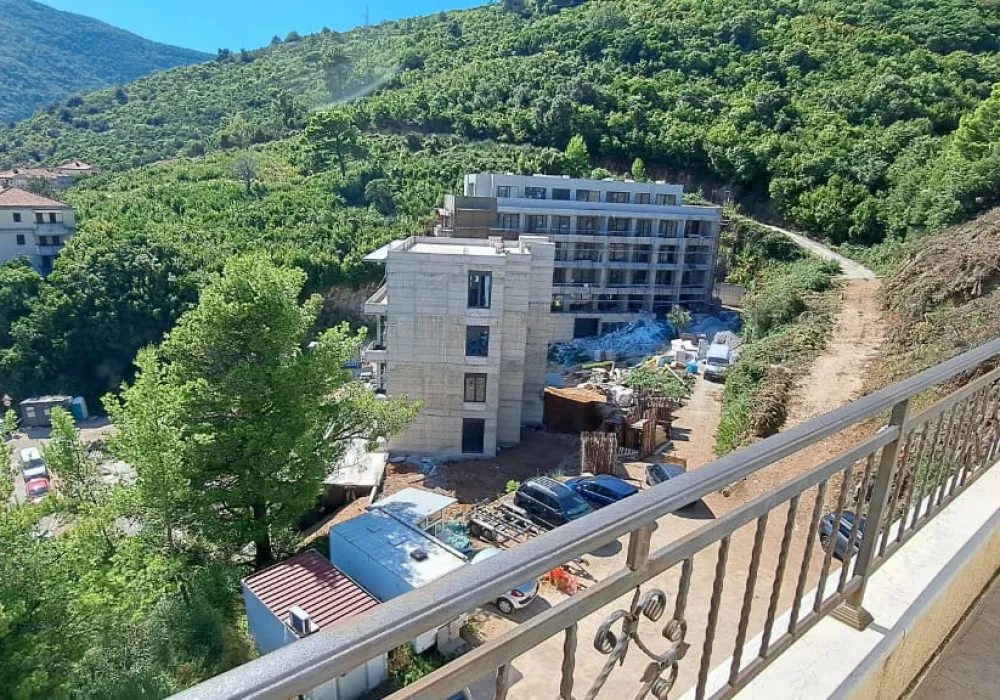 Stan na prodaju 2 собе, 78 m². Budva. 