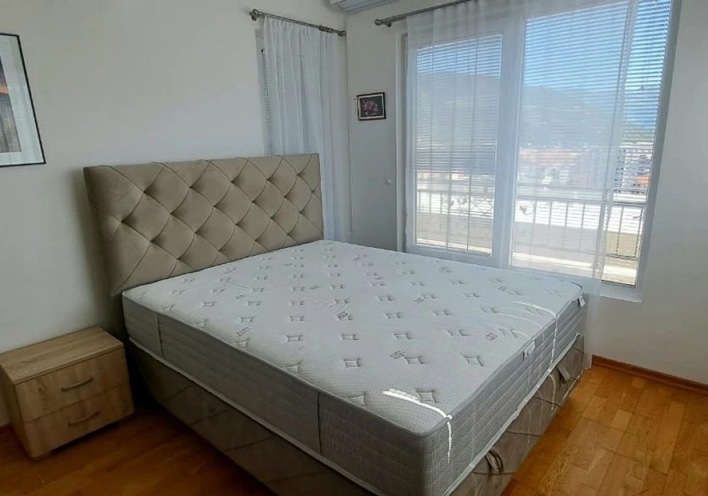 Stan na prodaju 2 собе, 78 m². Budva. 