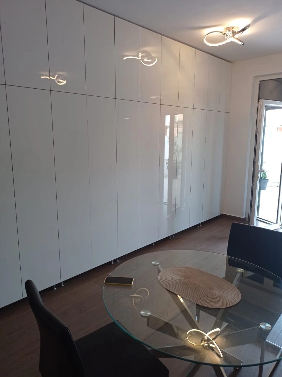 New 1 bedroom apartment 47m2 on the ground floor with own parking plac
