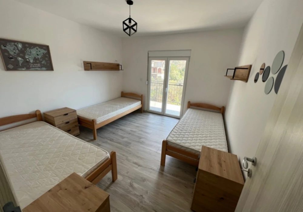 Kuća na prodaju 3 собе, 154 m². Kotor. 