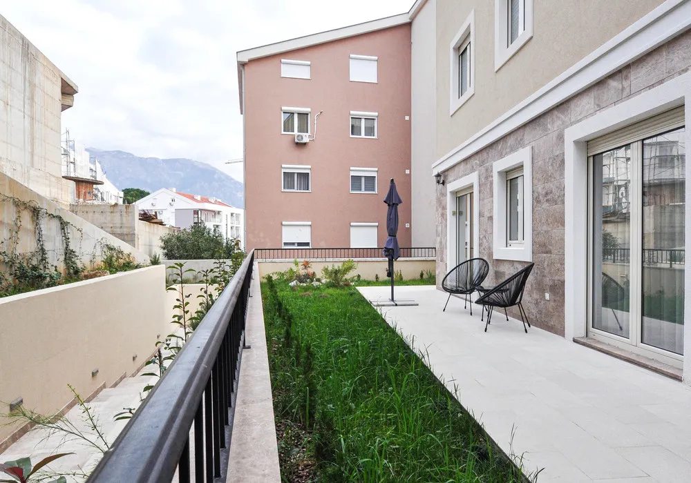 Stan na prodaju 3 собе, 175 m². Tivat. 