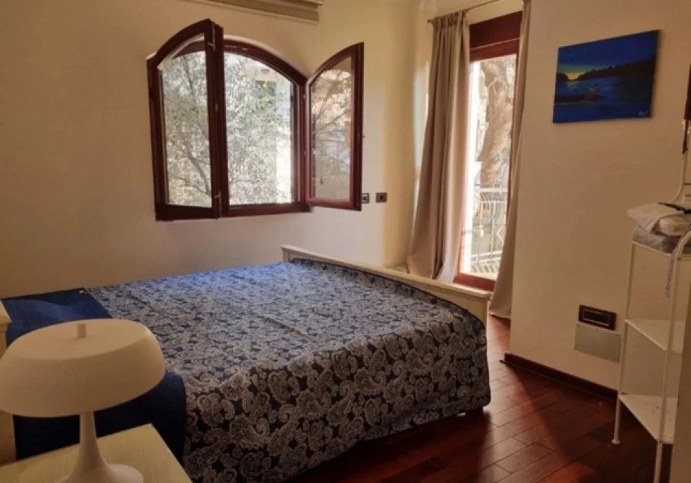 Stan na prodaju 2 собе, 194 m². Petrovac. 