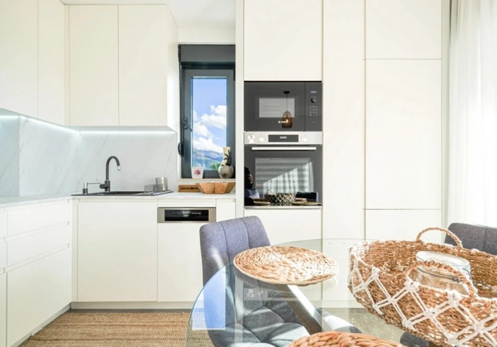 Stan na prodaju 2 собе, 62 m². Tivat. 